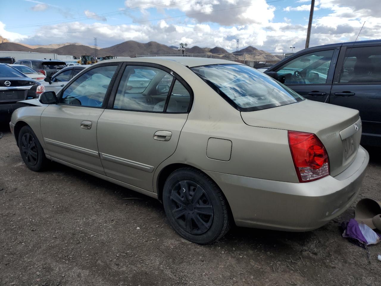 KMHDN46D85U067137 2005 Hyundai Elantra Gls