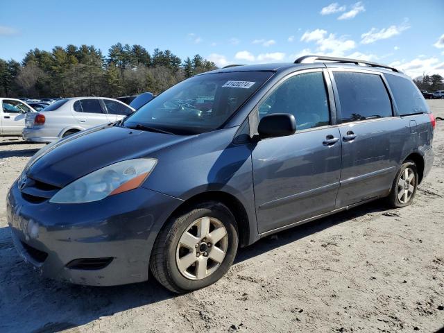 2009 Toyota Sienna CE