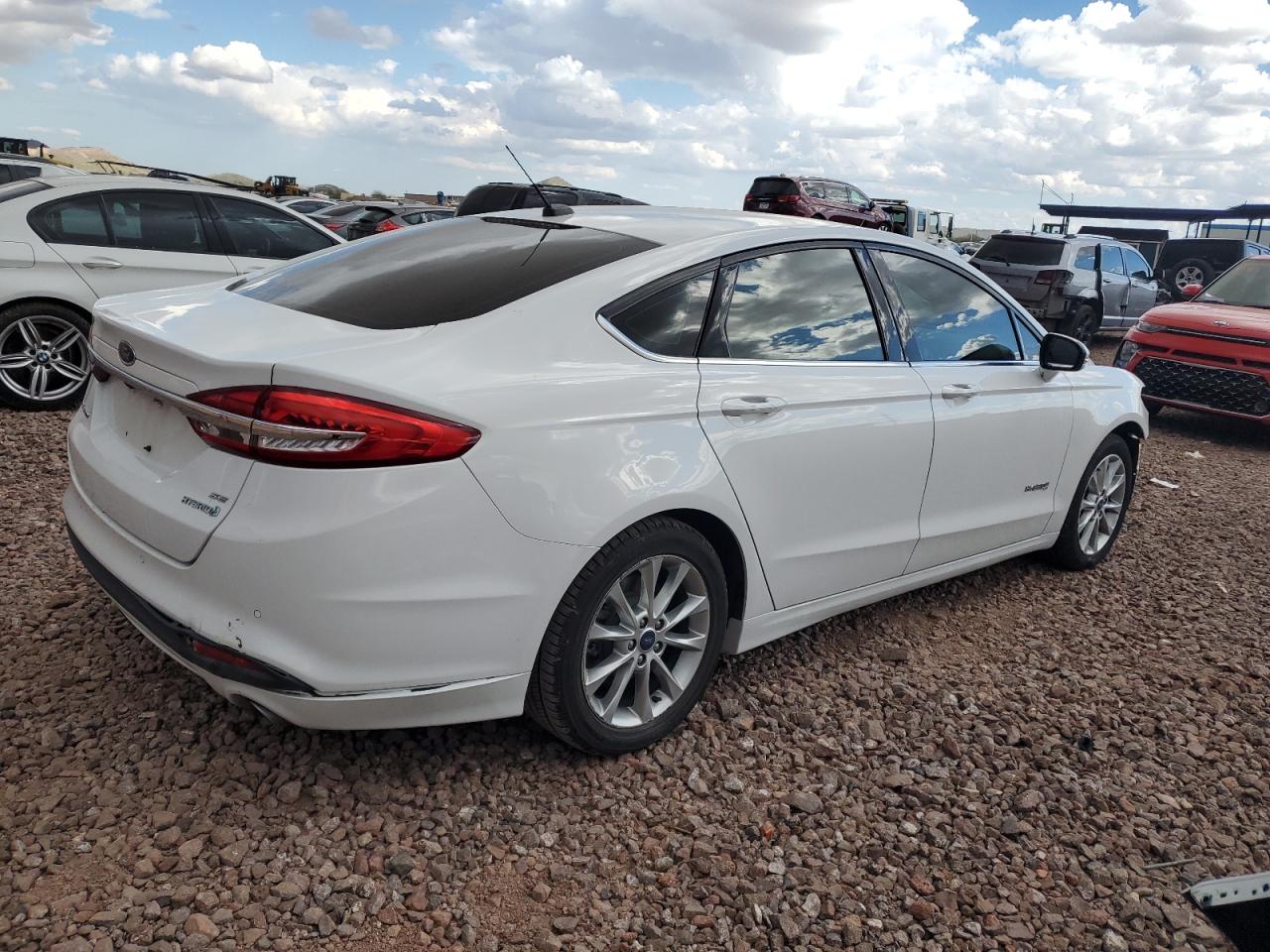 2017 Ford Fusion Se Hybrid vin: 3FA6P0LU5HR237654