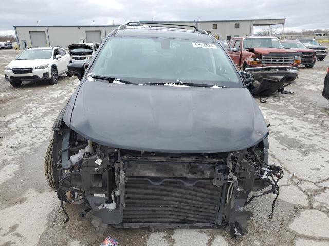 2018 Chrysler Pacifica Touring L VIN: 2C4RC1BG8JR211405 Lot: 43056924