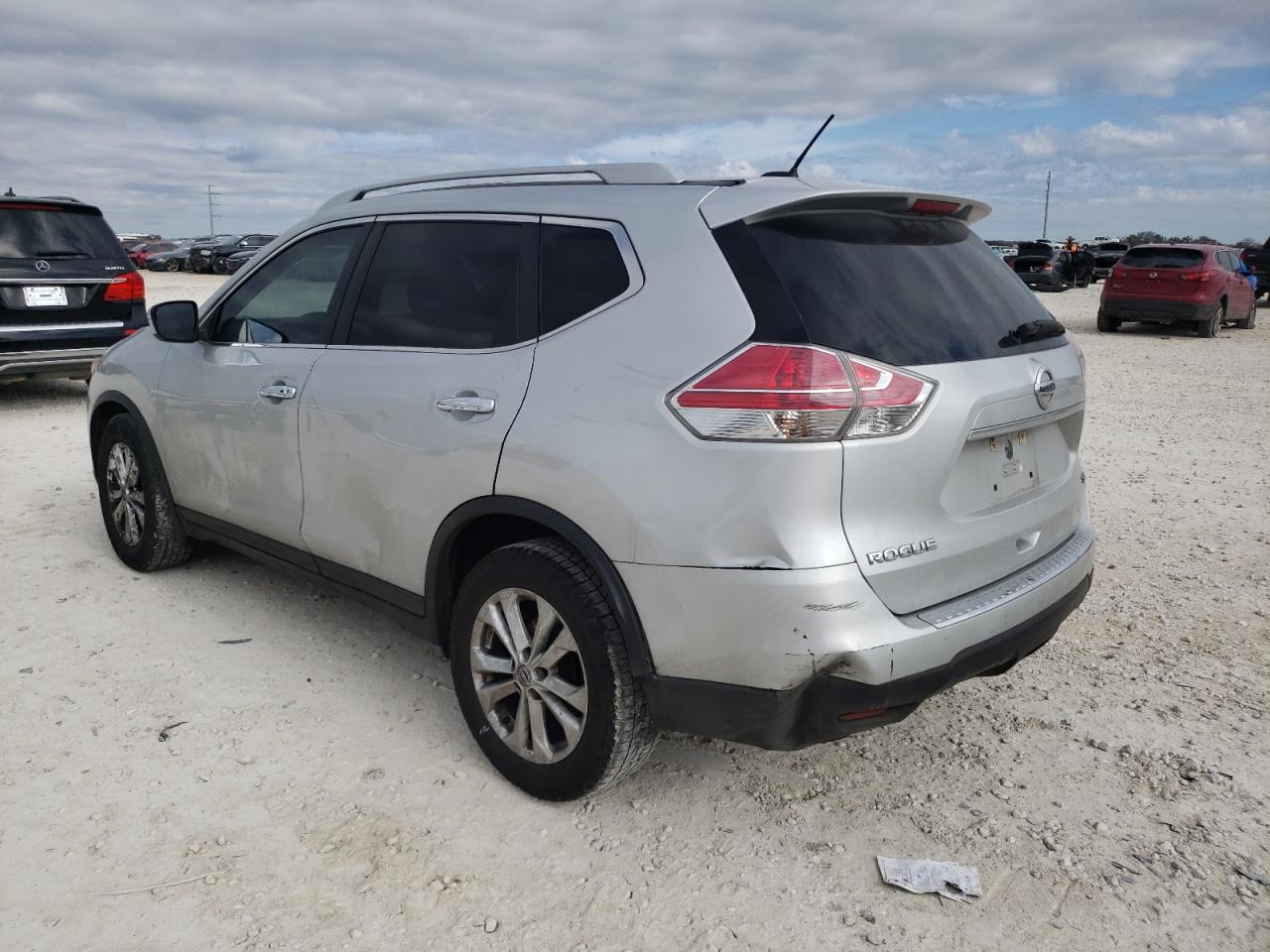 5N1AT2MT0GC829408 NISSAN ROGUE 2016