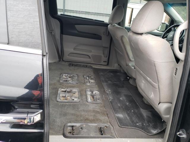 2011 Honda Odyssey - Image 11