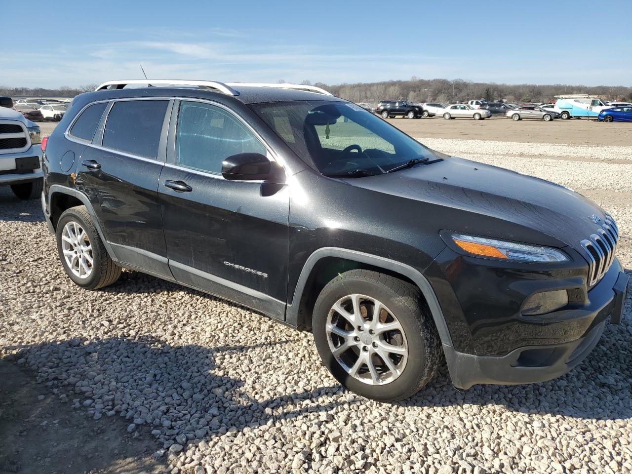 2014 Jeep Cherokee Latitude vin: 1C4PJLCB2EW131705