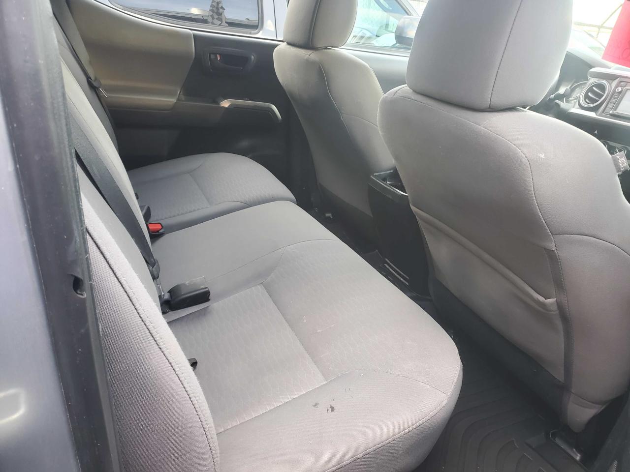 3tmaz5cnxhm038889 3TMAZ5CNXHM038889 2017 Toyota Tacoma Double Cab