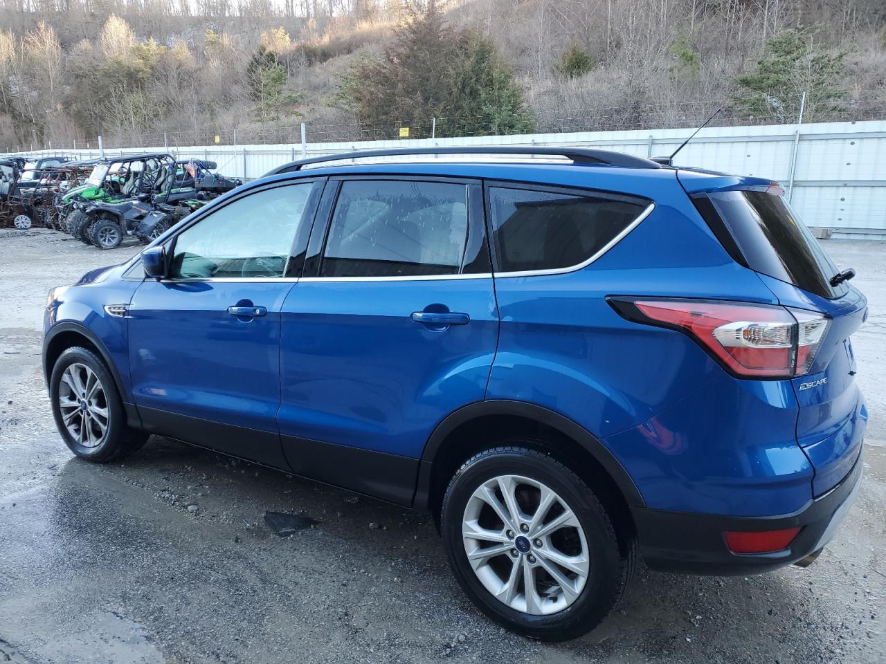 1FMCU0G91HUC55262 FORD ESCAPE 2017
