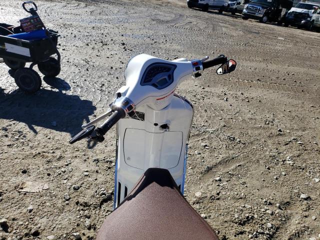 2020 VESPA MOPED - ZAPCA06B1L5100326