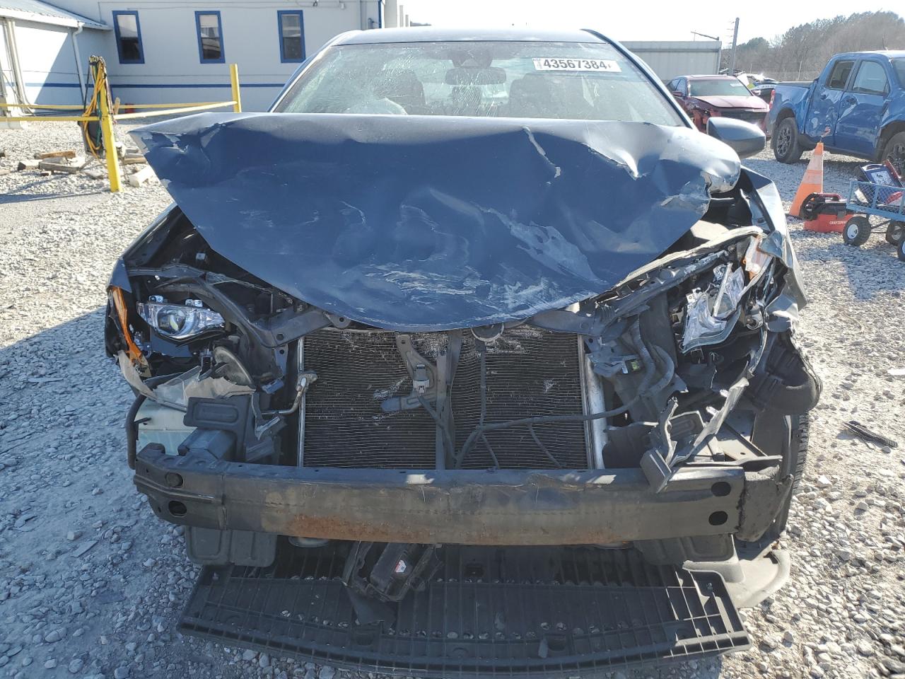 5YFBURHEXHP585009 TOYOTA COROLLA 2017