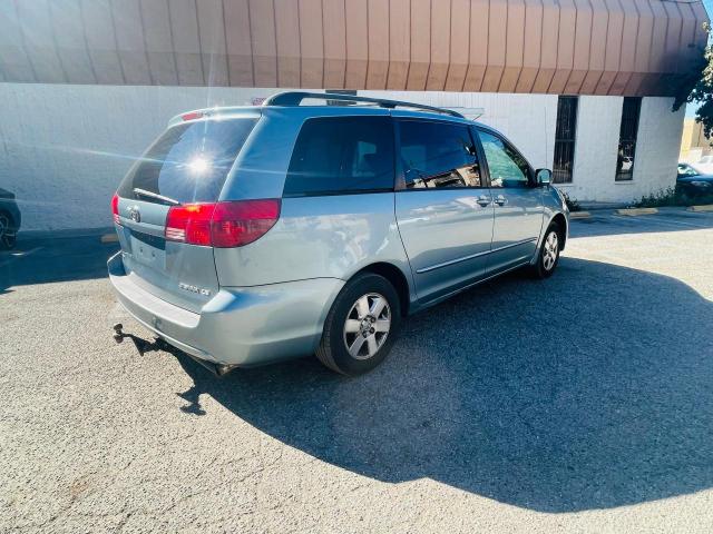 2005 Toyota Sienna - Image 4