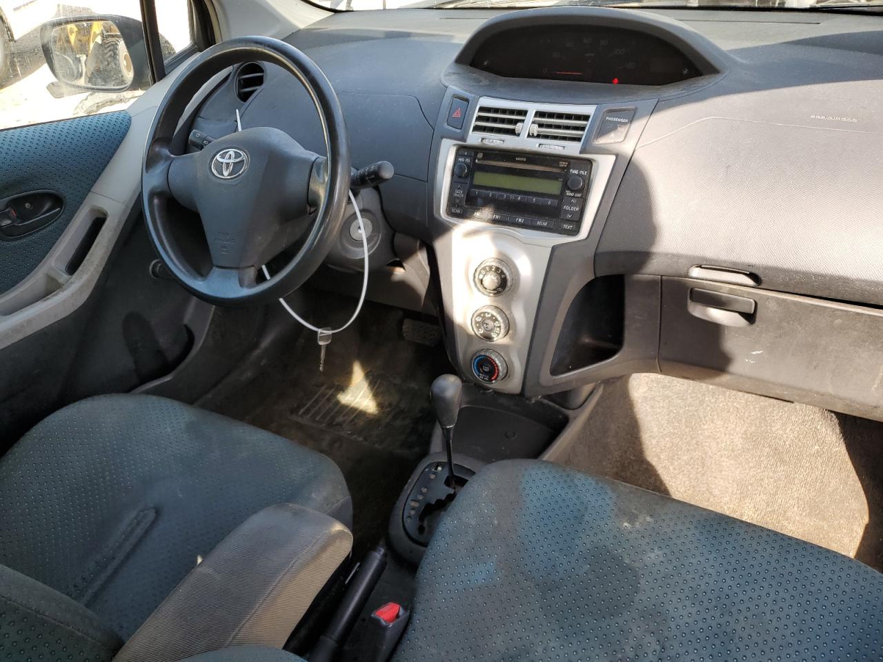 JTDJT923275029939 2007 Toyota Yaris