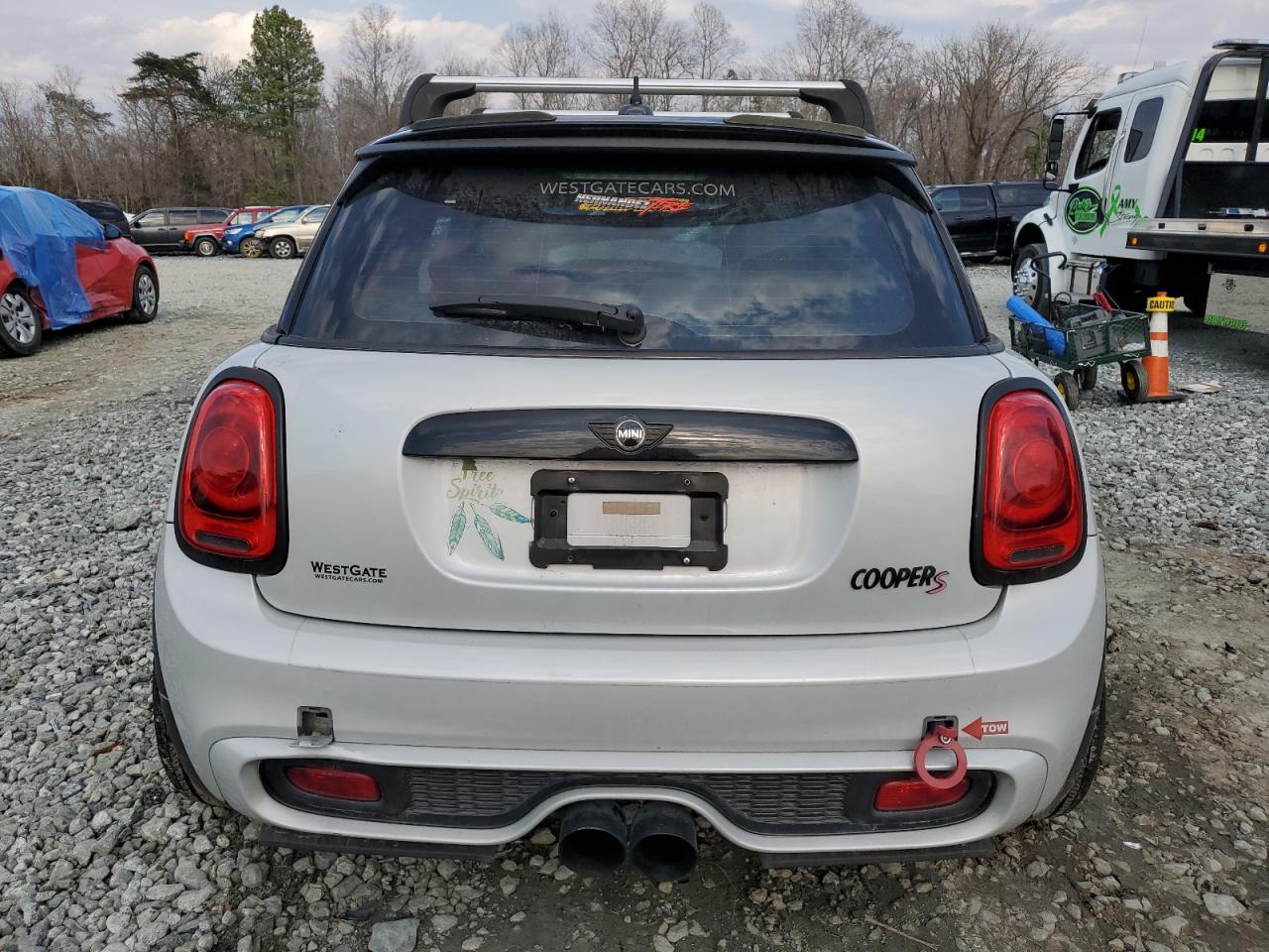 WMWXP7C50F2A38402 2015 Mini Cooper S