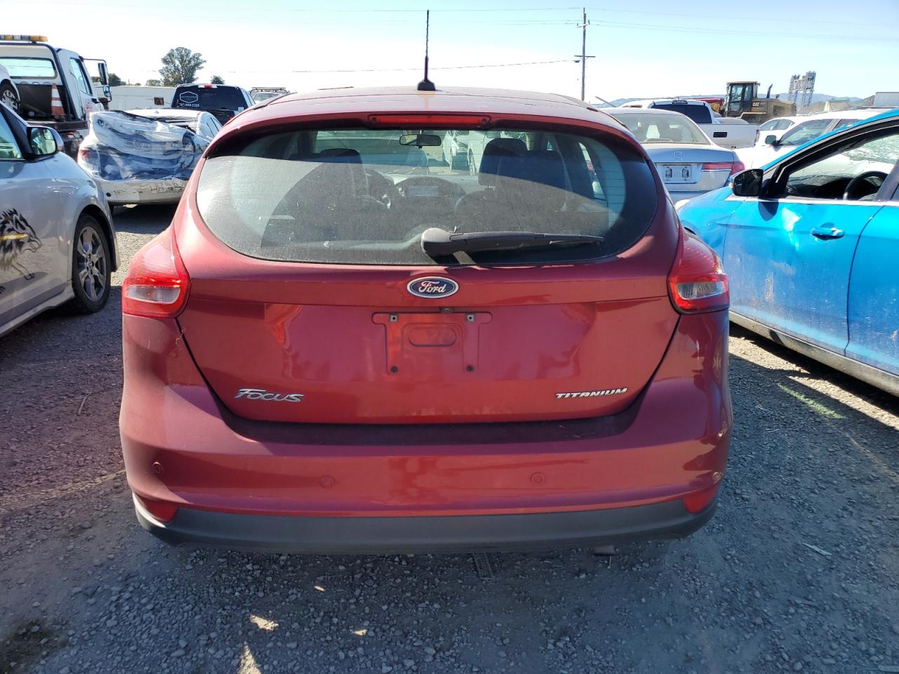 2016 Ford Focus Titanium vin: 1FADP3N23GL325040