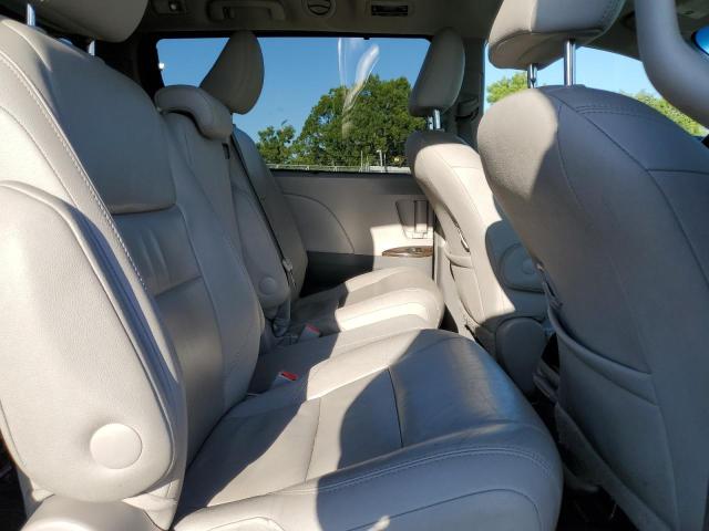 2016 TOYOTA SIENNA XLE 5TDYK3DC6GS693862