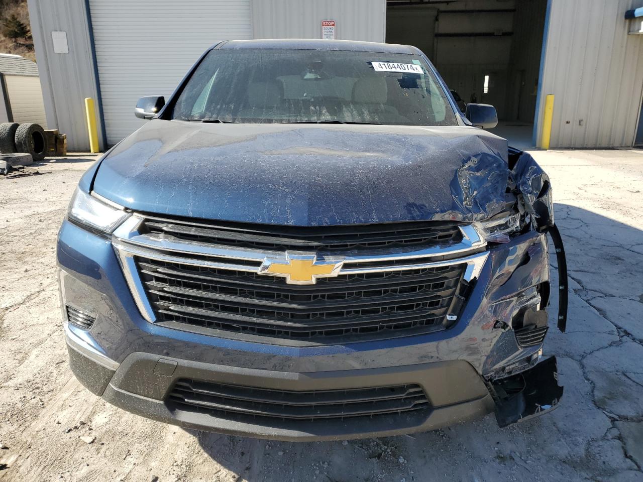 1GNEVFKW6NJ176653 2022 Chevrolet Traverse Ls