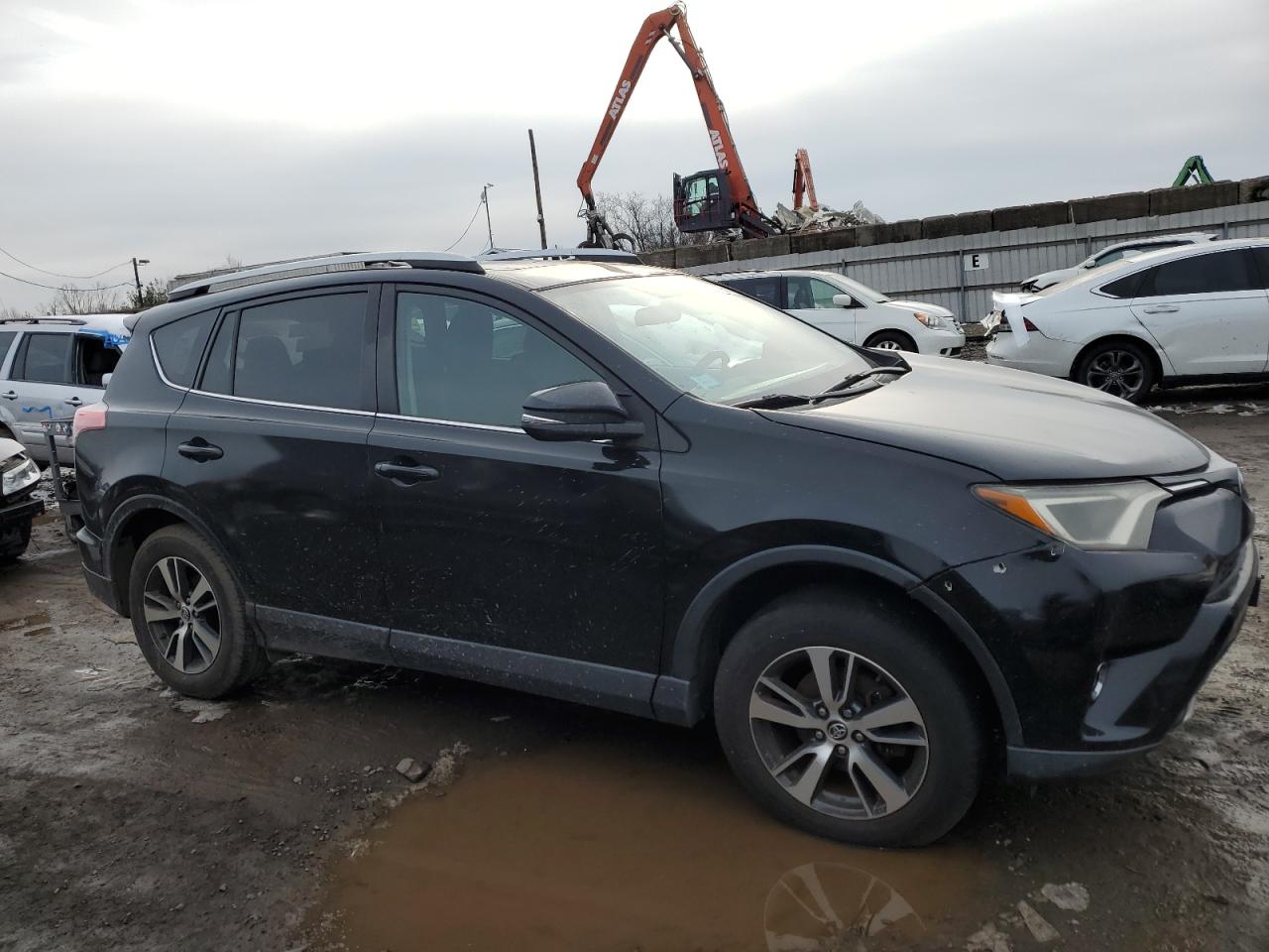 2016 Toyota Rav4 Xle vin: 2T3RFREV8GW530978