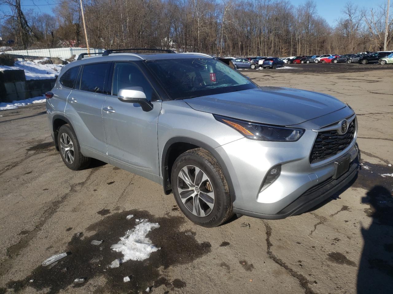 5TDGZRBH3NS592770 TOYOTA HIGHLANDER 2022