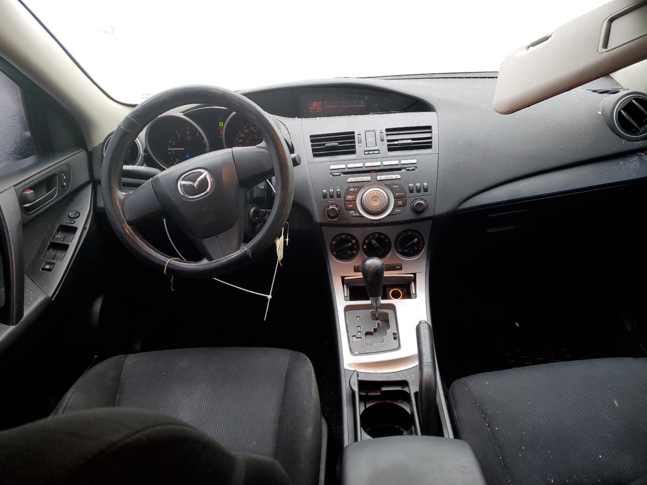 JM1BL1UF7B1467546 2011 Mazda 3 I