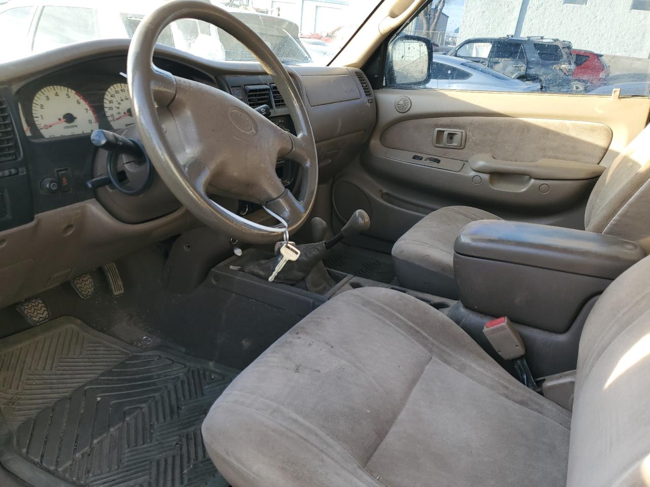 5TEWN72NX2Z037220 2002 Toyota Tacoma Xtracab