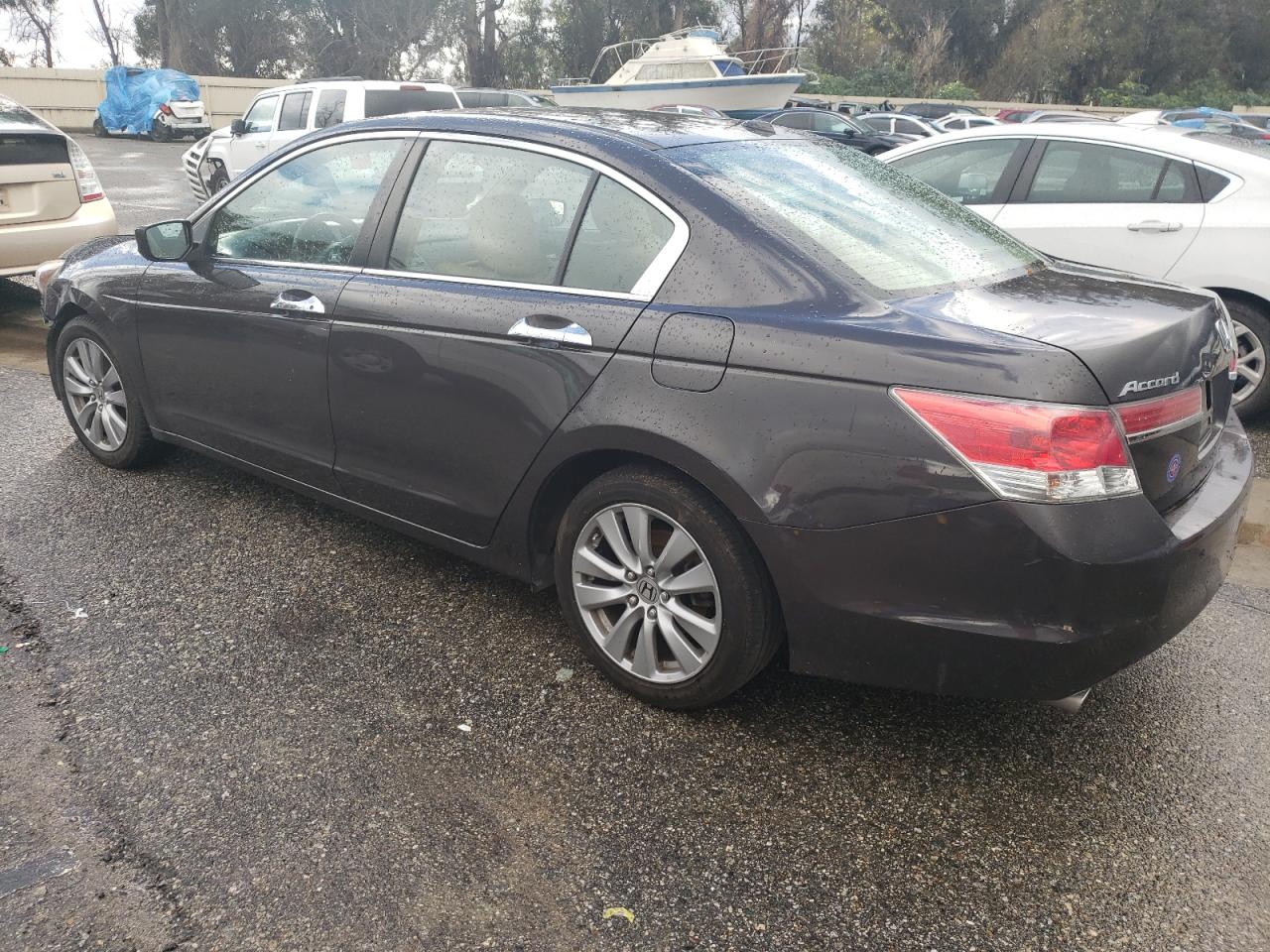 1HGCP3F88CA018656 2012 Honda Accord Exl