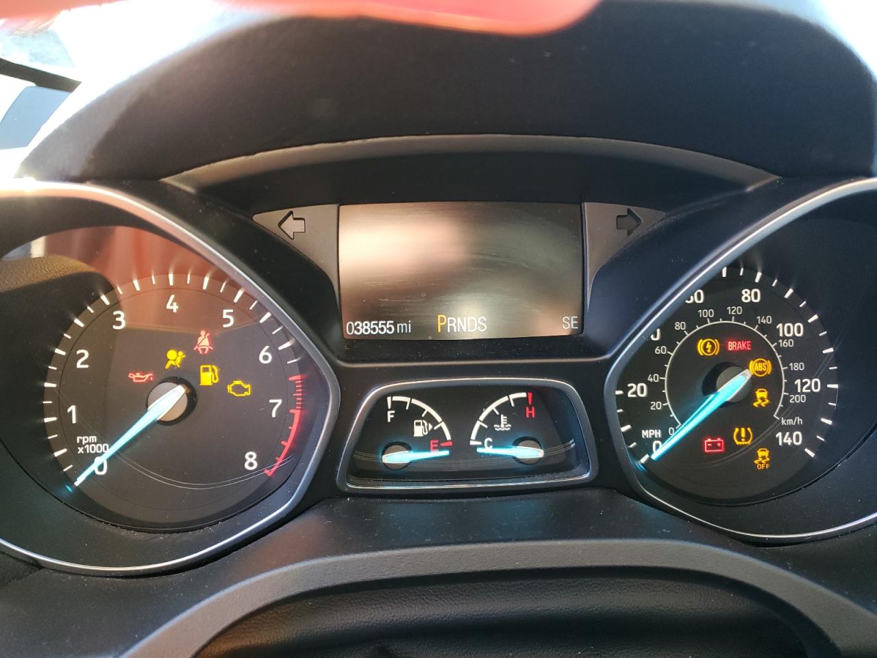 1FMCU0F76JUA95790 FORD ESCAPE 2018