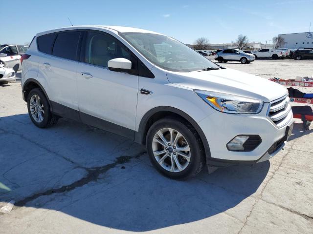 2019 FORD ESCAPE SE - 1FMCU9G9XKUB83490