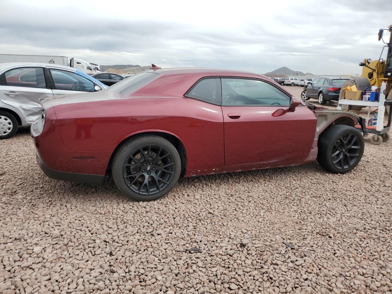 2C3CDZBT4KH724385 2019 Dodge Challenger R/T 2C3CDZBT4KH724385 2019 Dodge Challenger R/T