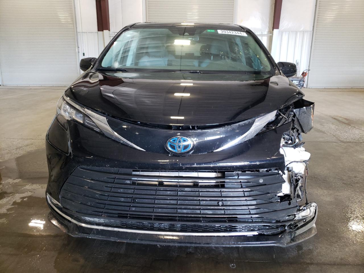 2022 Toyota Sienna Xle vin: 5TDYRKEC5NS121926