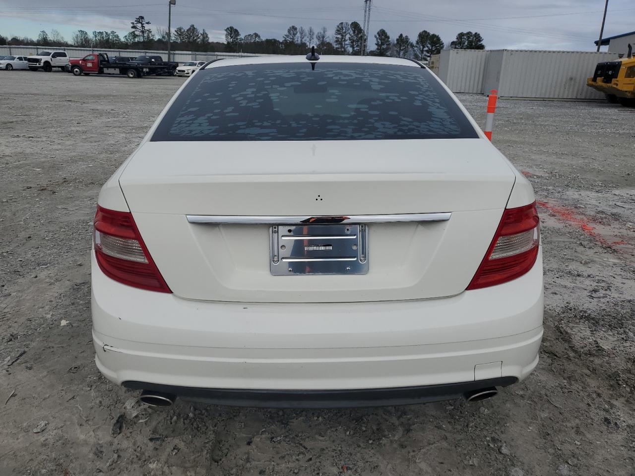 WDDGF8BB8AF368862 2010 Mercedes-Benz C 300 4Matic