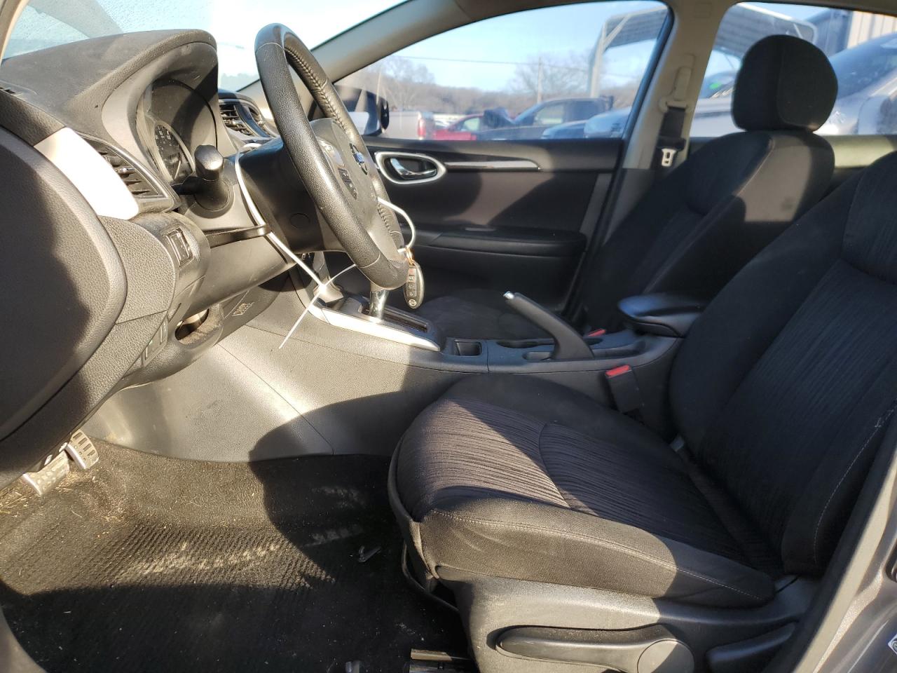 2019 Nissan Sentra S vin: 3N1AB7AP5KY364963