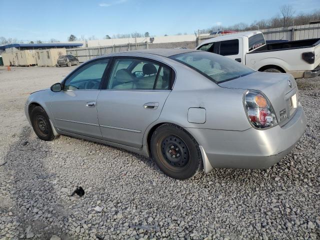 2004 Nissan Altima - Image 2