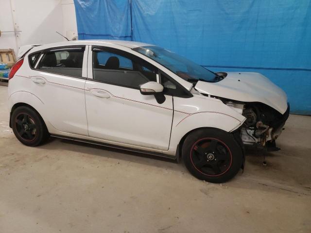 3FADP4EJ0EM244120 2014 Ford Fiesta Se