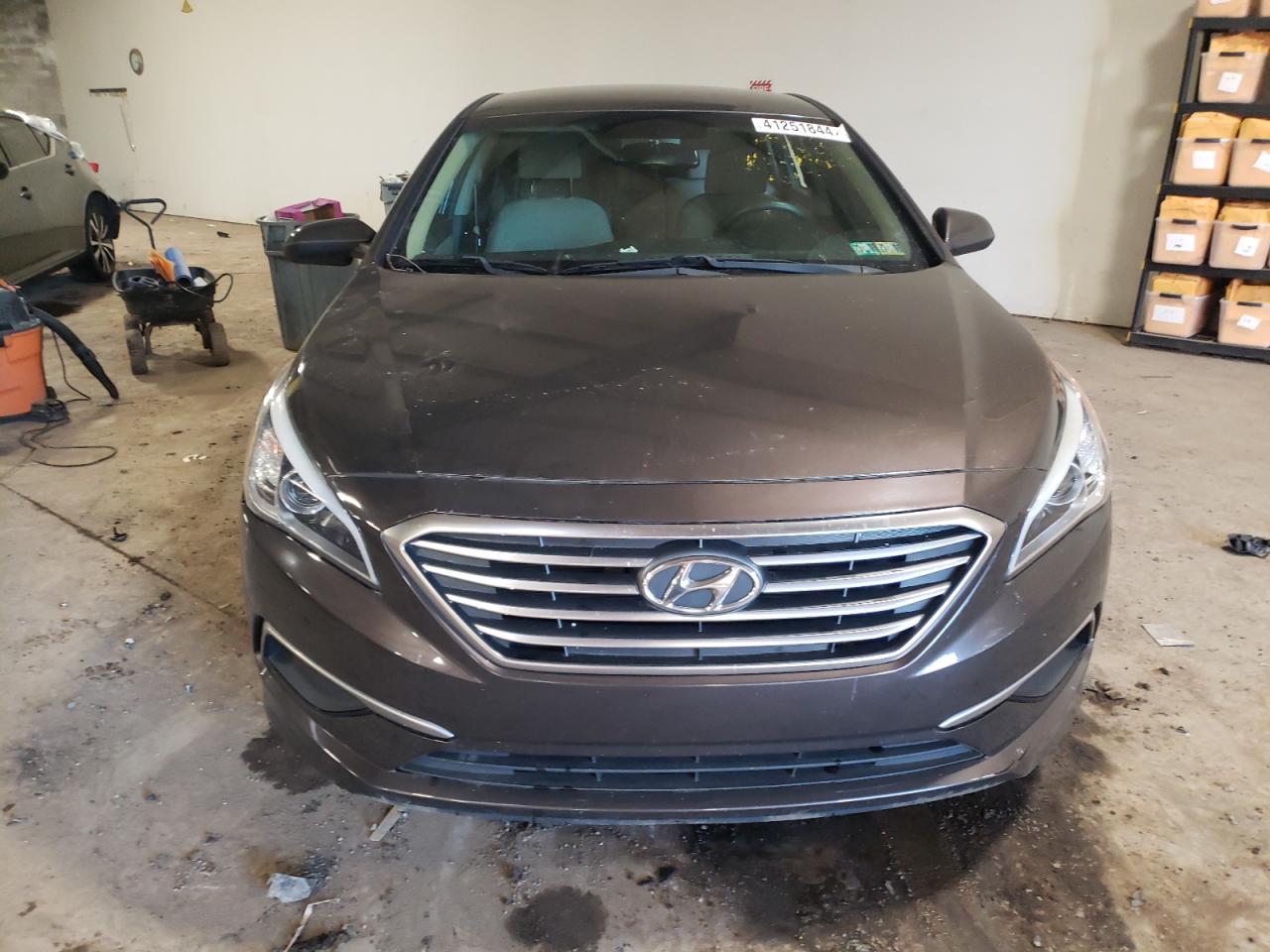 2017 Hyundai Sonata Se vin: 5NPE24AF5HH525709