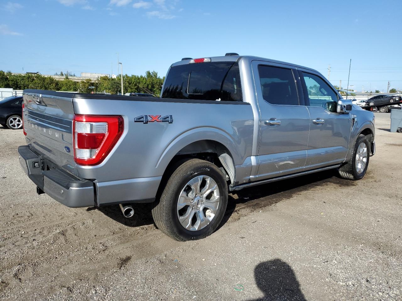 VIN: 1FTFW1E8XPFB46135 2023 FORD F-150