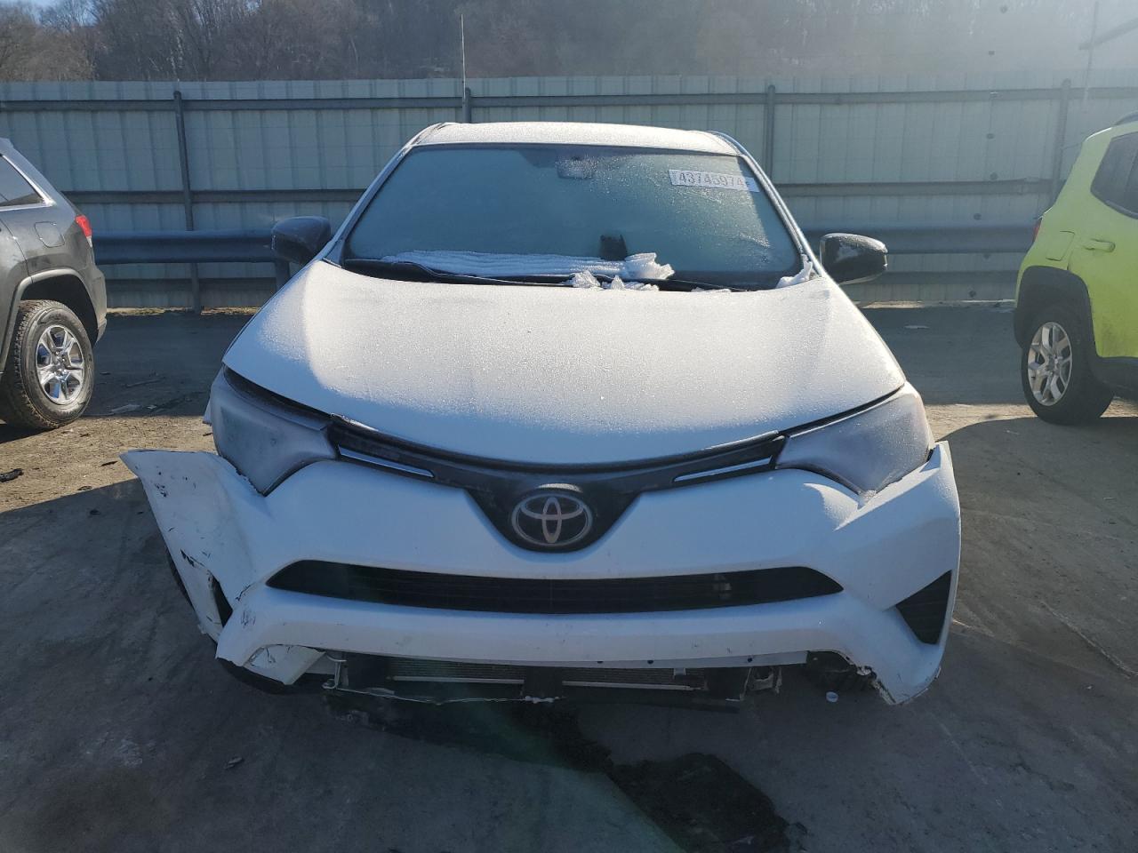 JTMBFREV3JJ238808 TOYOTA RAV4 2018