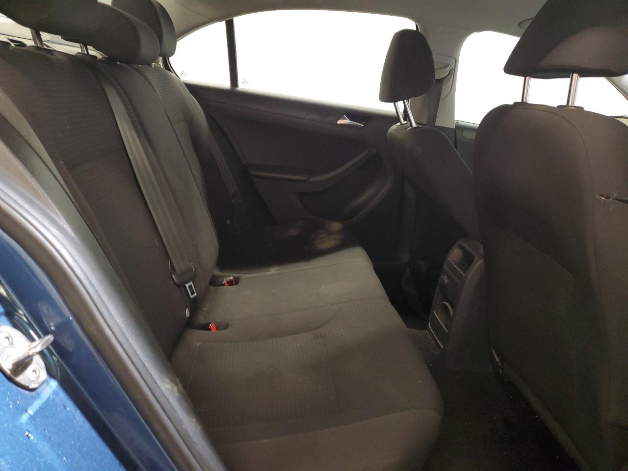 3VW267AJ8GM374111 2016 Volkswagen Jetta S