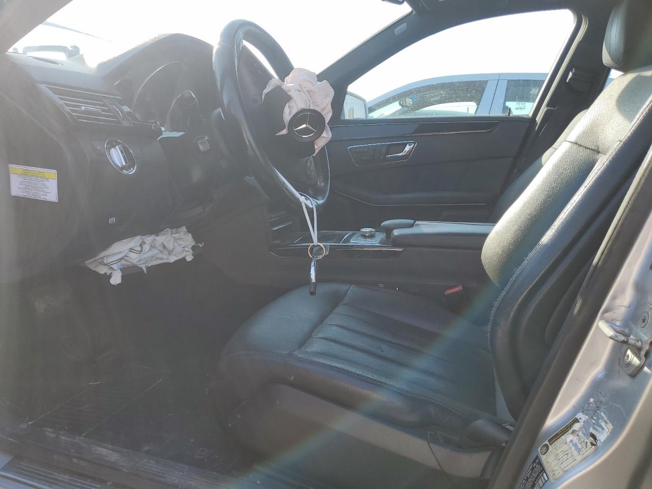 WDDHF9AB6AA199630 2010 Mercedes-Benz E 550 4Matic