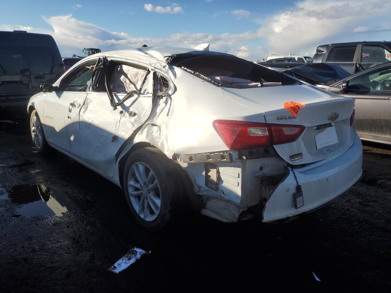 1G1ZD5ST0JF165005 CHEVROLET MALIBU 2018