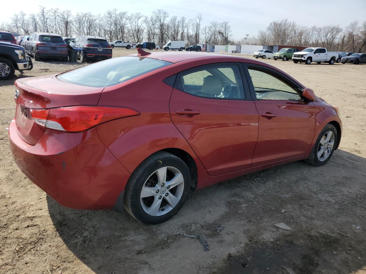 KMHDH4AE4CU392596 2012 Hyundai Elantra Gls