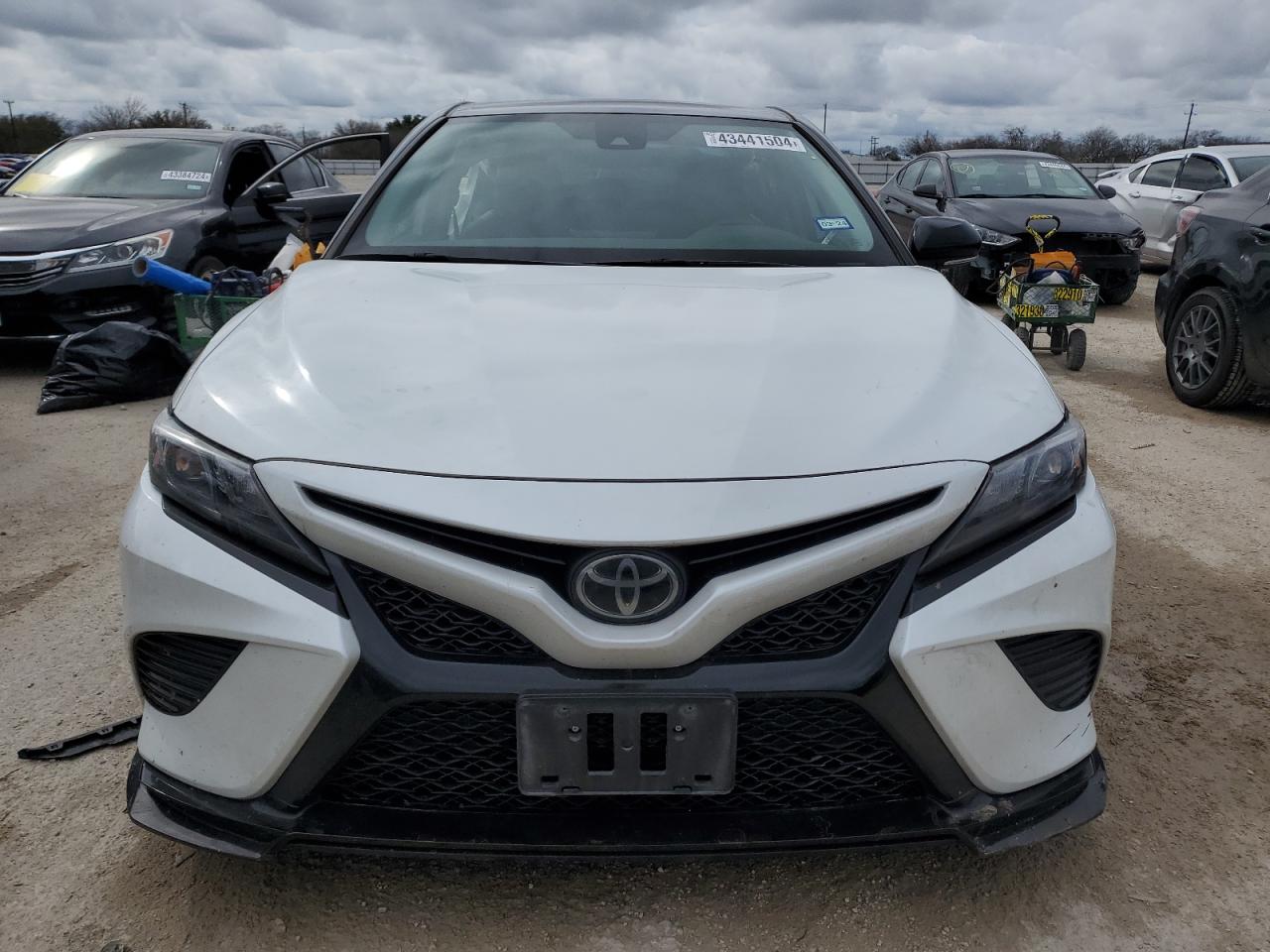 4T1KZ1AK8NU065498 TOYOTA CAMRY 2022