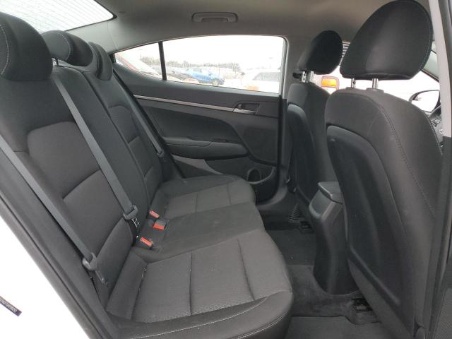 2018 HYUNDAI ELANTRA SE 5NPD74LF7JH296692