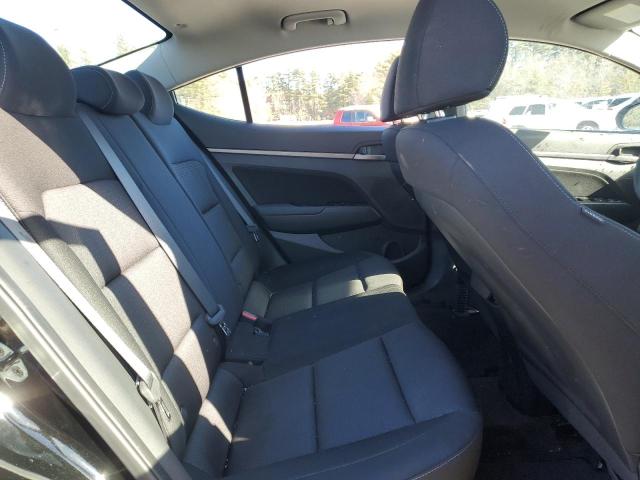2018 HYUNDAI ELANTRA SE KMHD84LF9JU475542
