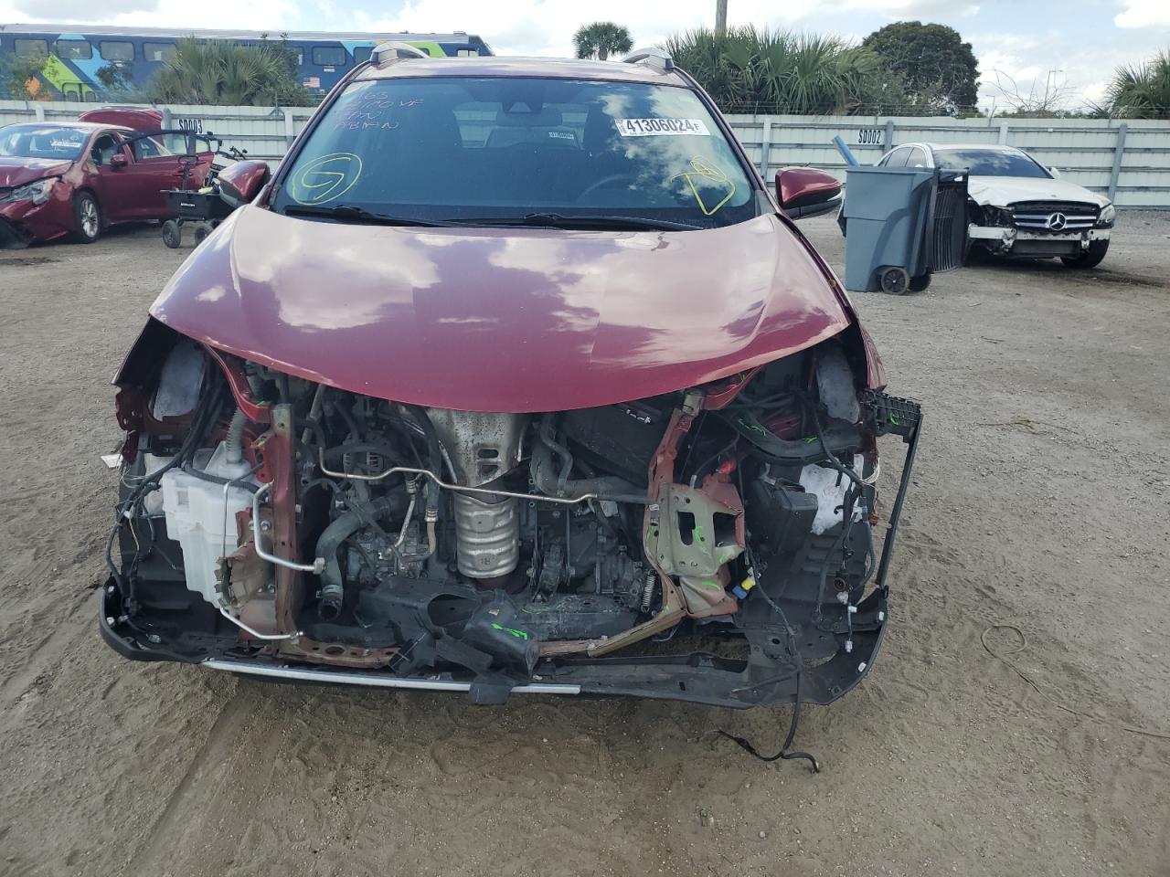 2T3WFREV9JW411623 TOYOTA RAV4 2018