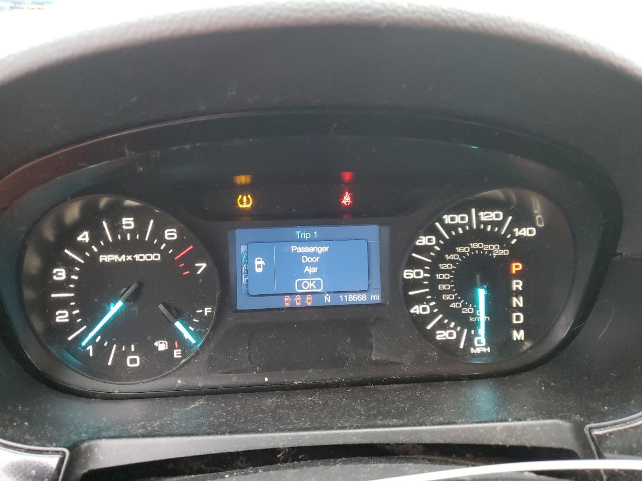 2FMDK3GC3CBA15670 2012 Ford Edge Se