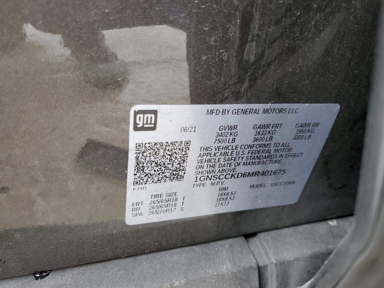 VIN: 1GNSCCKD6MR401675 2021 CHEVROLET SUBURBAN