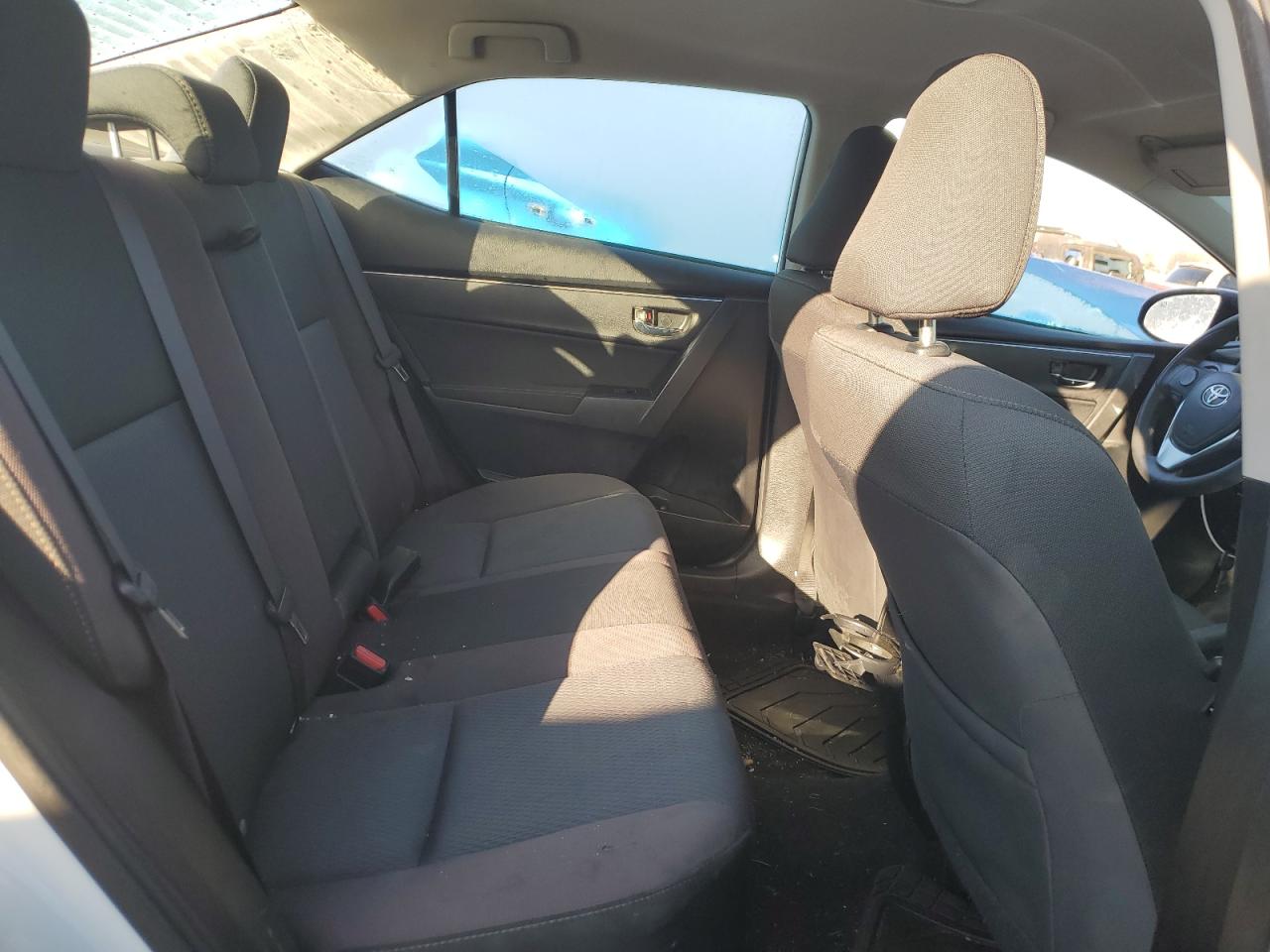 2T1BURHE2HC824679 TOYOTA COROLLA 2017