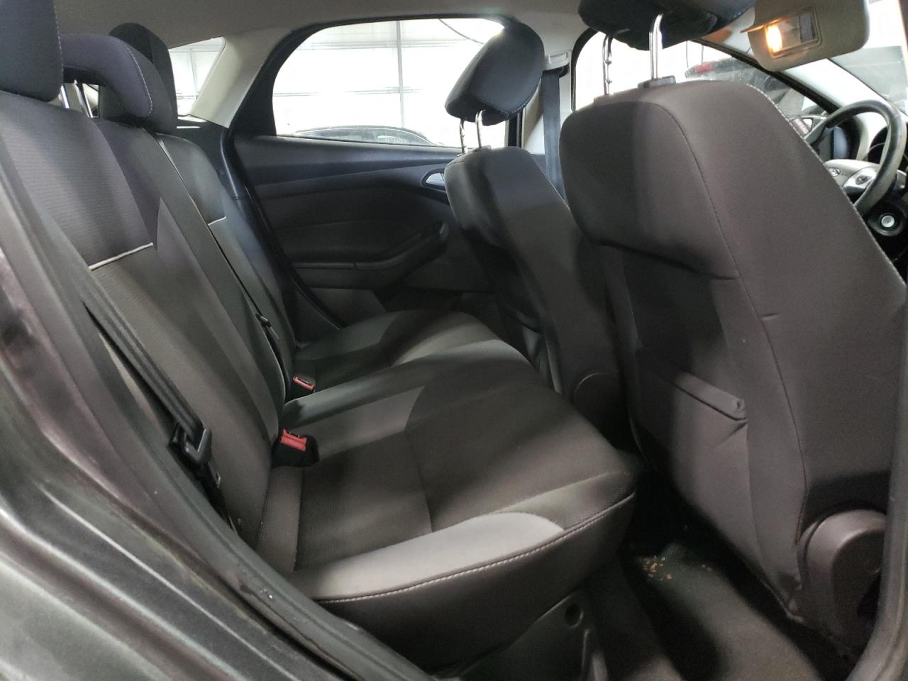 1FADP3K27EL210068 2014 Ford Focus Se