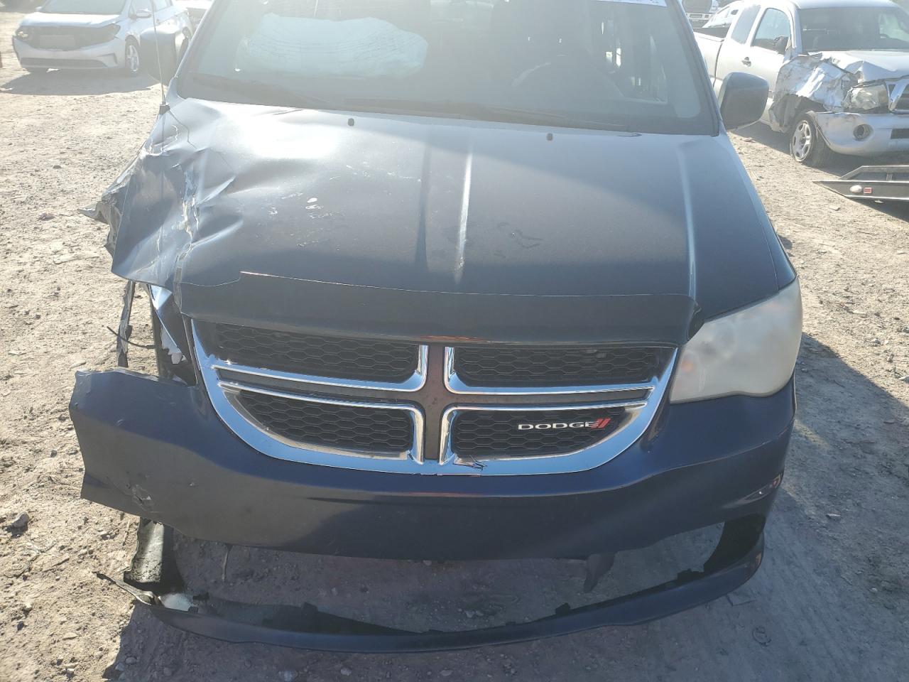 2C4RDGBG2DR768704 2013 Dodge Grand Caravan Se