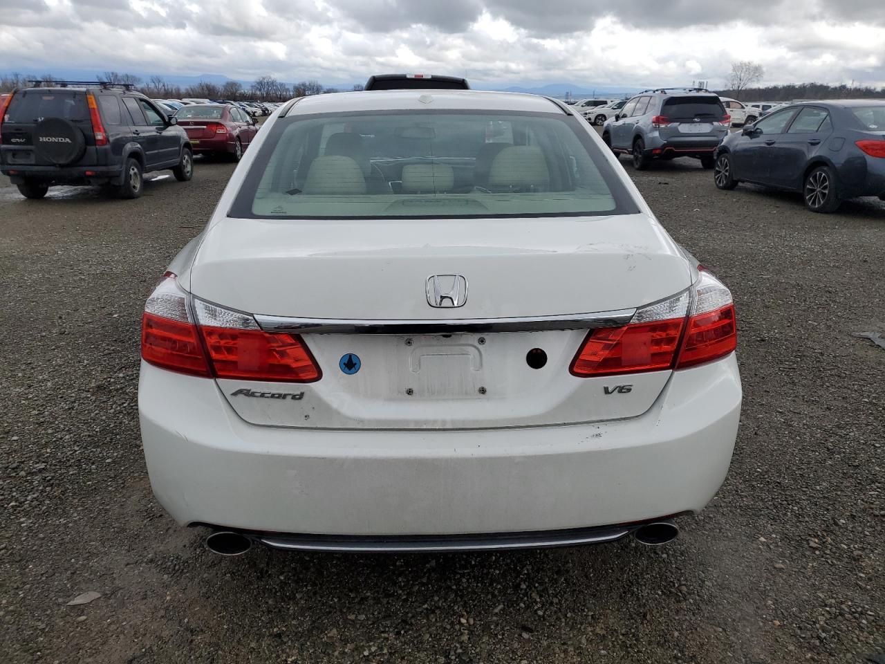 1HGCR3F81DA012998 2013 Honda Accord Exl