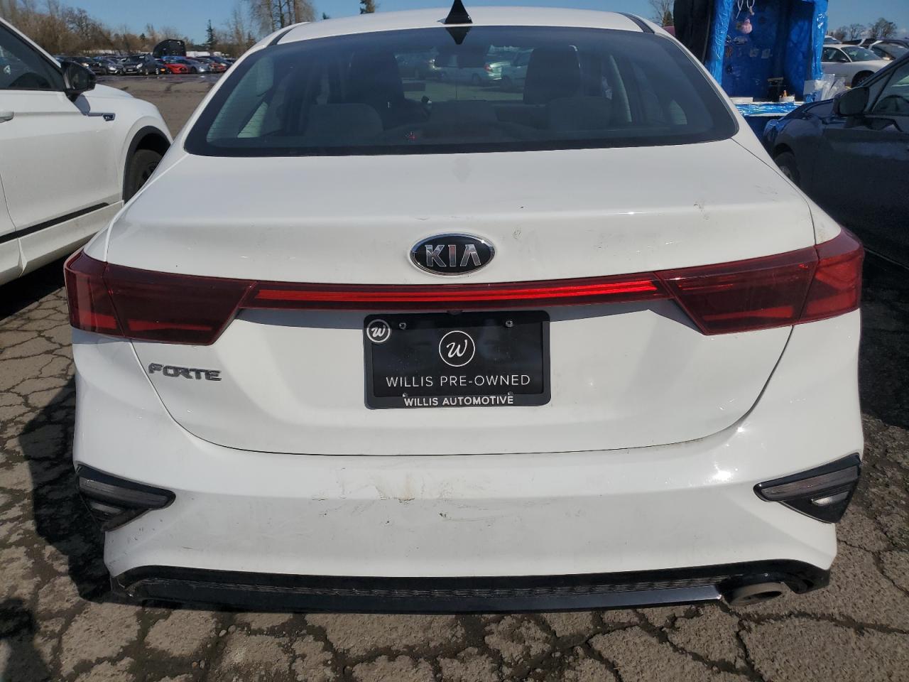 2021 Kia Forte Fe vin: 3KPF24AD1ME263057