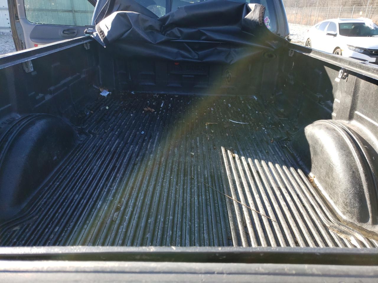 1FTRF18L42NA89667 2002 Ford F150