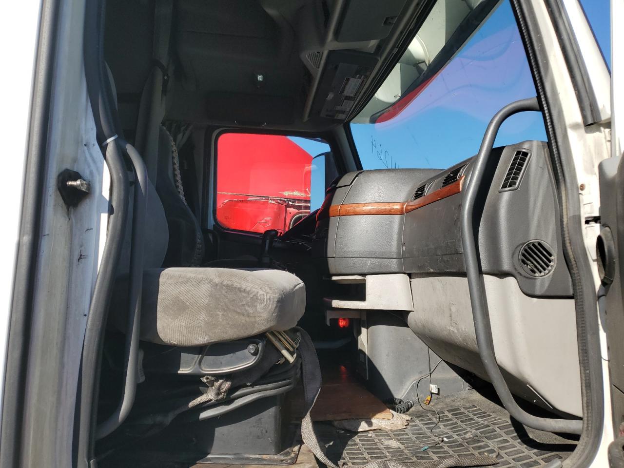 4V4NC9TH58N266037 2008 Volvo Vn Vnl